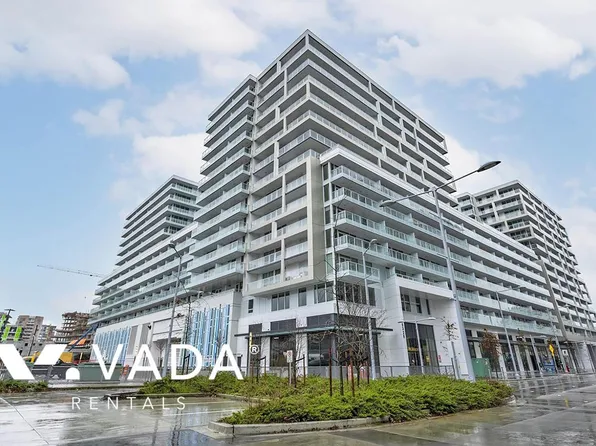 6328 No 3 Rd #1403, Richmond, BC V6Y 2B3