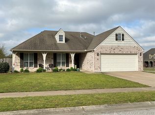 5028 S 203rd East Ave, Broken Arrow, OK 74014