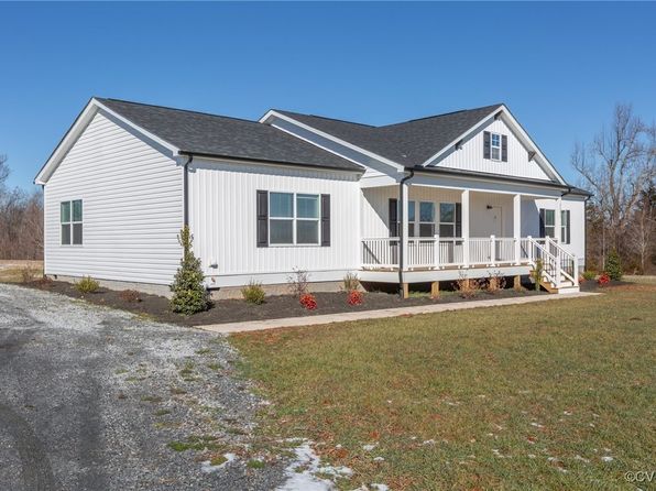 1151 Levi Rd, Green Bay, VA 23942