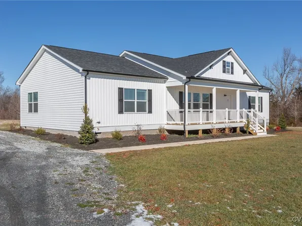 1151 Levi Rd, Green Bay, VA 23942