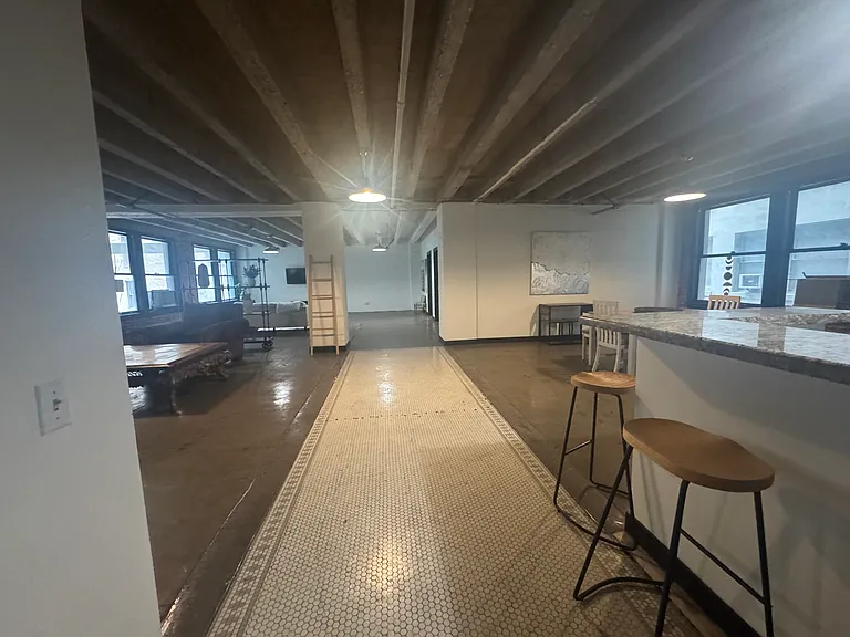 Spring Tower Lofts — Photo 18