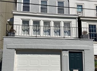 1836 Overbeck St, Pittsburgh, PA 15212