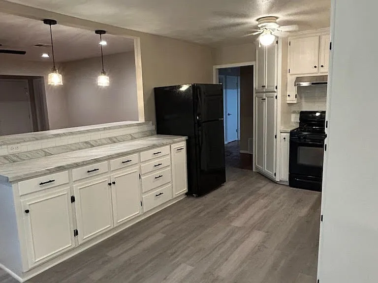 702 N Rita St — Photo 9