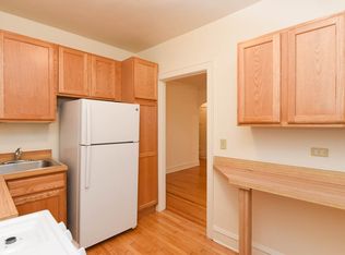 2850 W Cullom Ave #5C, Chicago, IL 60618