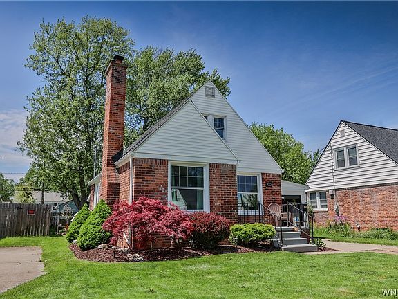 3rd image of 40 Vernon Dr