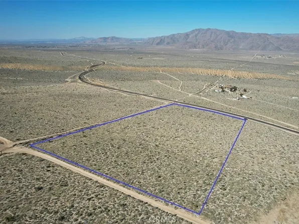 39 Santa Rosa Rd, Lucerne Valley, CA 92356