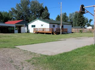 120 Laura Ln, Vaughn, MT 59487