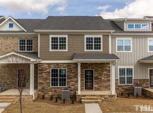 2003 Hayes Rd, Holly Springs, NC 27540