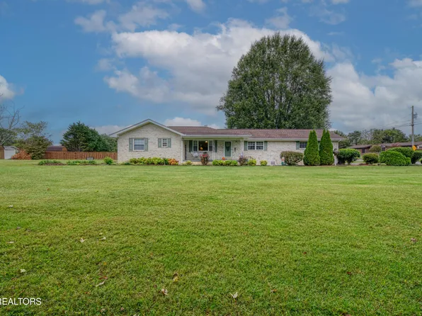 8600 Tervada Dr, Knoxville, TN 37931