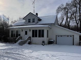 N3641 Ballard Rd, Waupaca, WI 54981