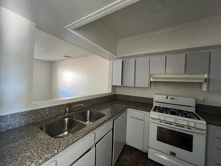 7838 Sterling Ave #1 — Photo 9