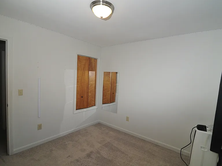 14 Stonehedge Dr — Photo 13
