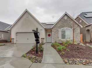 3397 N McKelvey Ave, Fresno, CA 93727