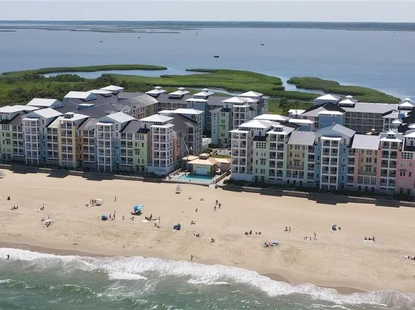 3700 Sandpiper Rd #220A, Virginia Beach, VA 23456