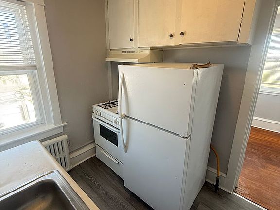 4th image of 48 S Wycombe Ave APT 14