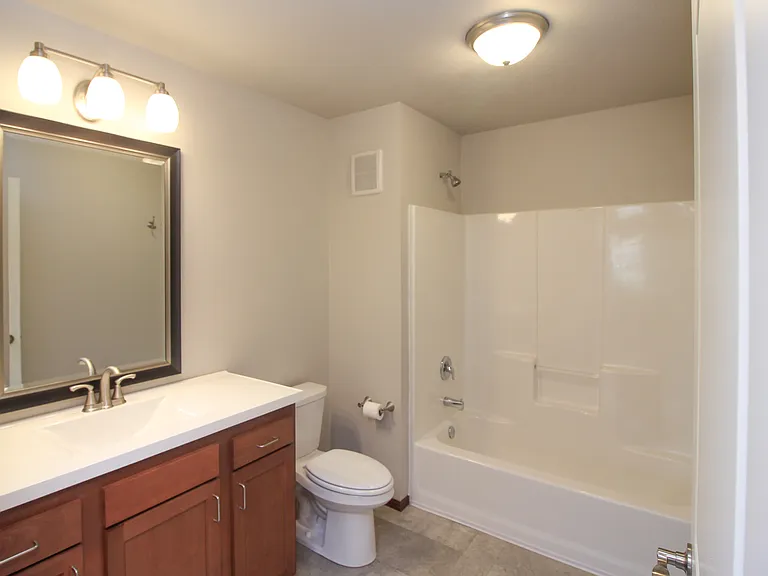 281 Vernon Dr #4 — Photo 13