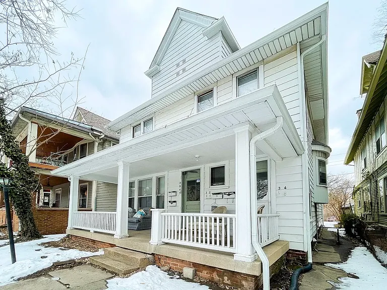 2043 N Talbott St #1 — Photo 1