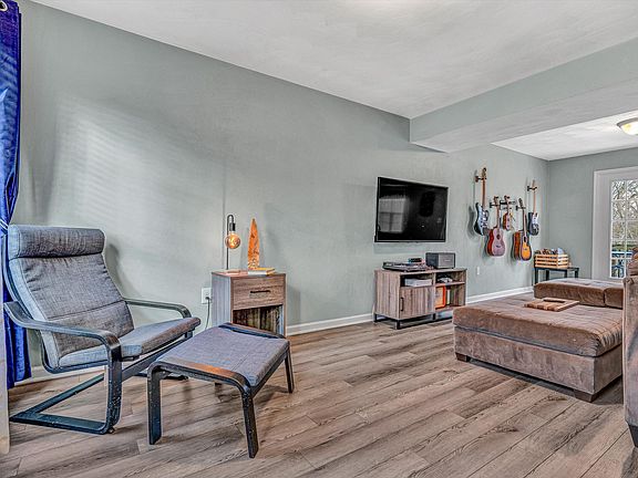 5th image of 2059 Tula Dr