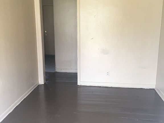2nd image of 1225 Estelle St
