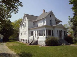 305 E Maple St, Hoopeston, IL 60942