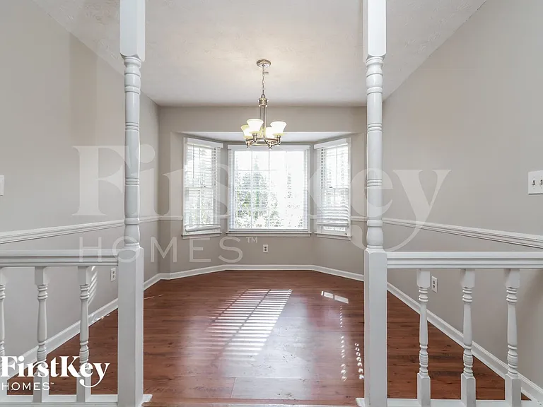 1459 Ridgeland Ct — Photo 4
