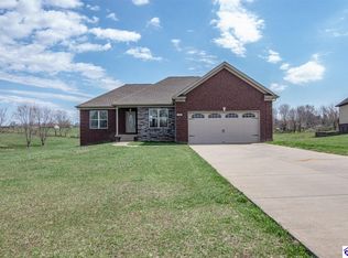 32 Wellesly Ct, Cecilia, KY 42724