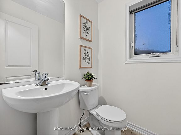 3rd image of 7945 N Oldfield Rd #14