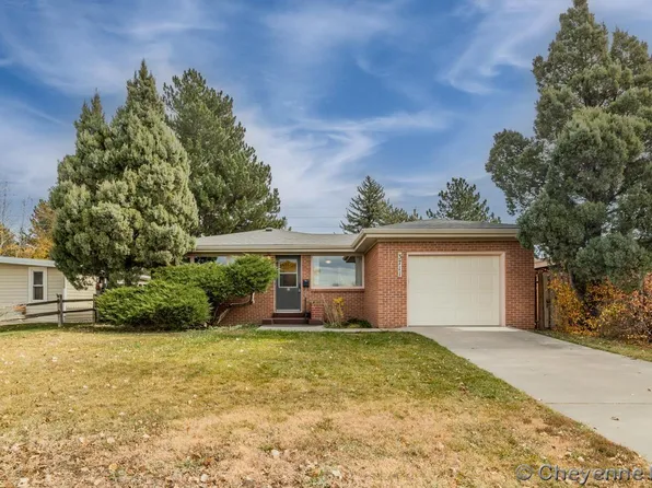 3711 Hynds Blvd, Cheyenne, WY 82001