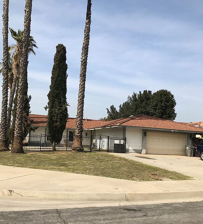 2nd image of 23108 Surtees Ct