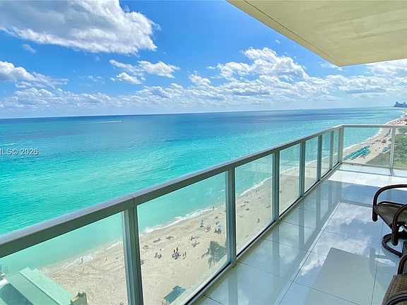 3rd image of 16699 Collins Ave APT 1602