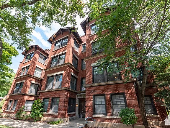 2nd image of 312 Lee St APT 1