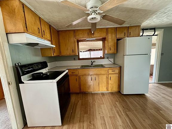 5th image of 115 Riverfront Dr