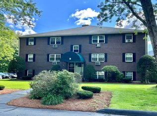 96 Richardson Rd #6B, North Chelmsford, MA 01863