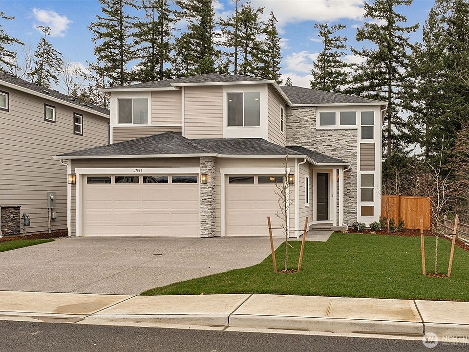 1st image of 17828 139th Avenue E #132