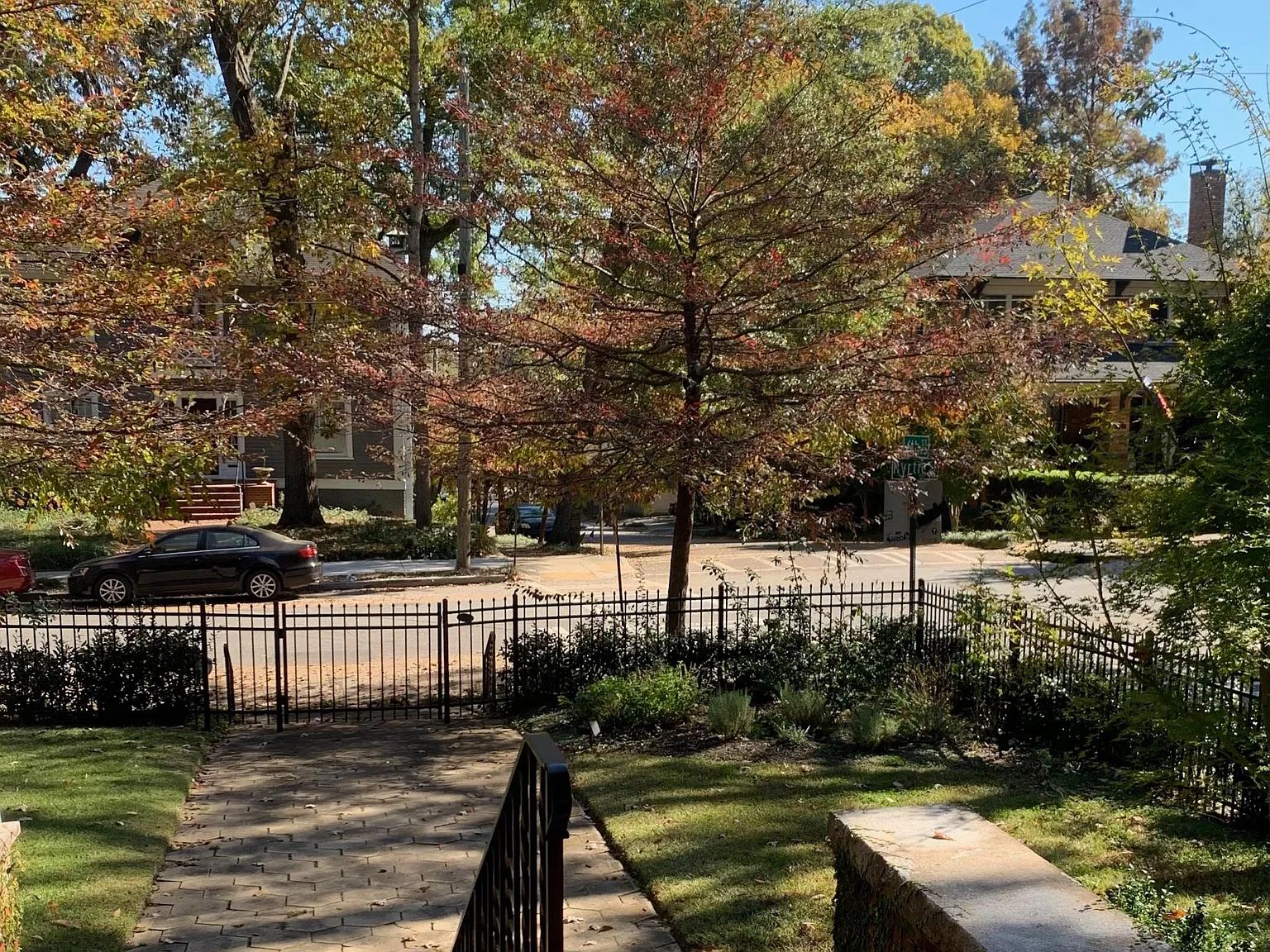 2 bed, 1350 sqft, $3,500 — Photo 4