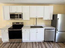 963 Jonathan Creek Rd, Waynesville, NC