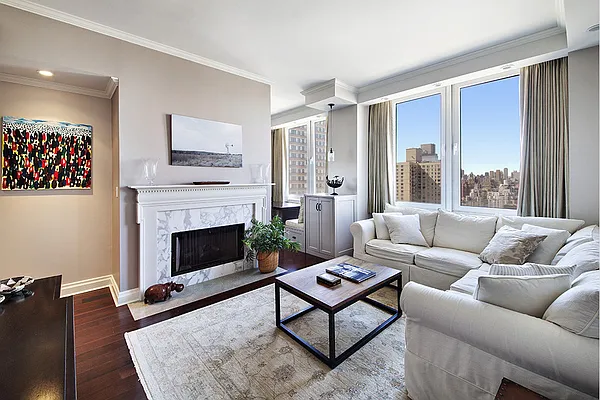 Sold by Stribling | media 2
