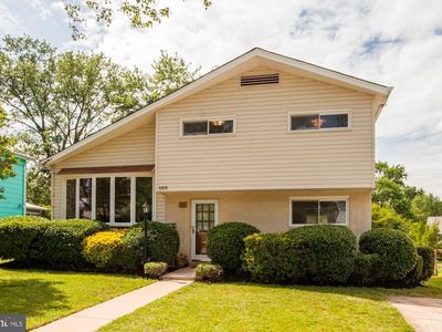 5919 Holland Rd, Rockville, MD, 20851