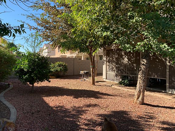 3rd image of 14207 W Evans Dr