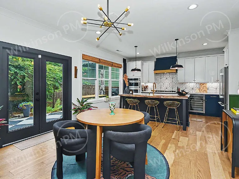 221 Gardner Ave — Photo 11
