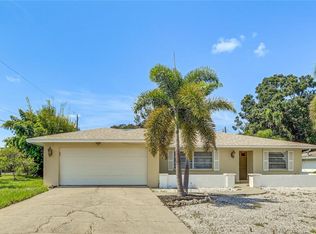 5008 Medalist Rd, Sarasota, FL 34243