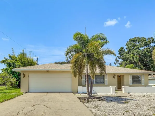 5008 Medalist Rd, Sarasota, FL 34243