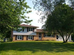 5 Alger Dr, Rochester, NY 14624