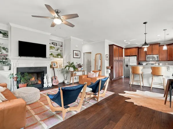 2820 Plumfield Pl, Raleigh, NC 27607