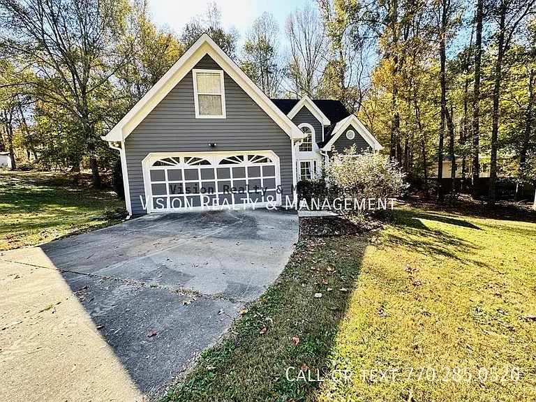 51 Highland Way — Photo 2