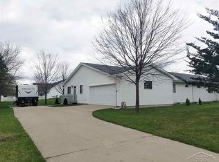 6061 Foxwood Ct, Saginaw, MI 48638