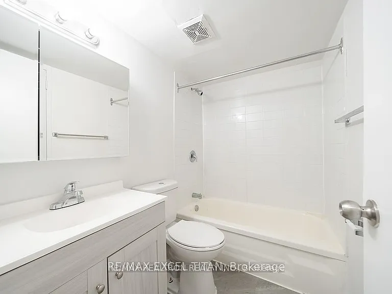 2255 Weston Rd #B101 — Photo 7