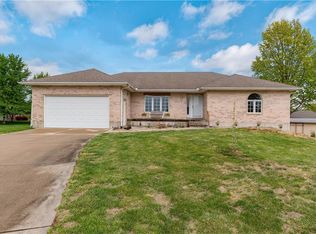 700 Greenton Cir, Odessa, MO 64076