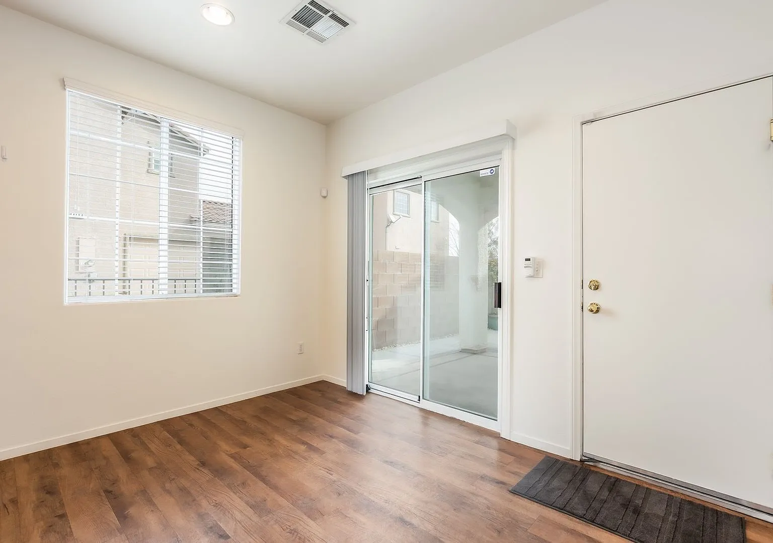 Charming Two-Story Home In Lone Mountain — Photo 4
