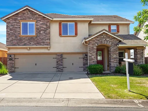 202 Bullion Hill Dr, Valley Springs, CA 95252